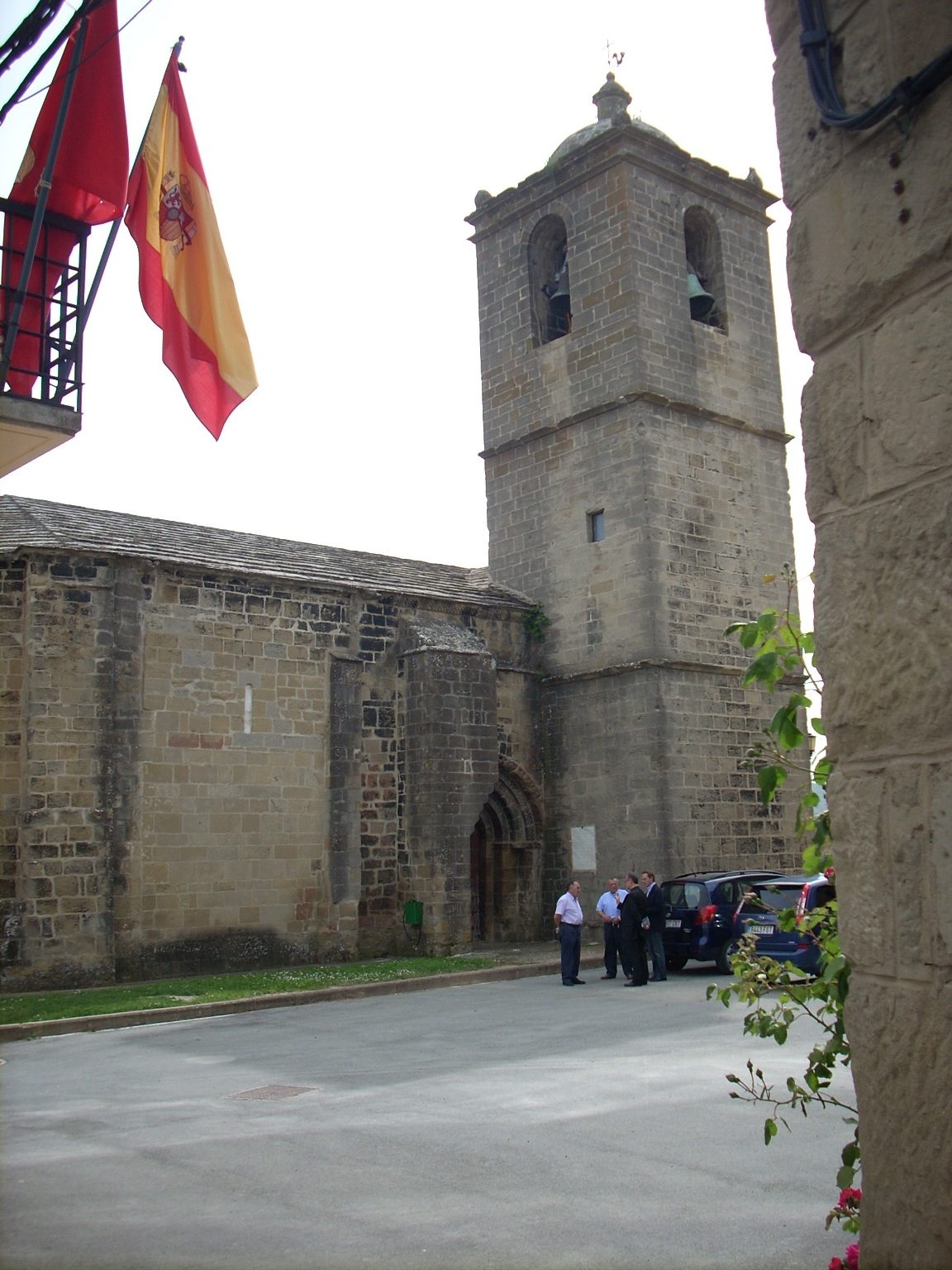 Santiago%20Ramon%20y%20Cajal%27s%20baptismal%20font%2C%20Church%2C%20Petilla%20de%20Aragon%20-%201.JPG